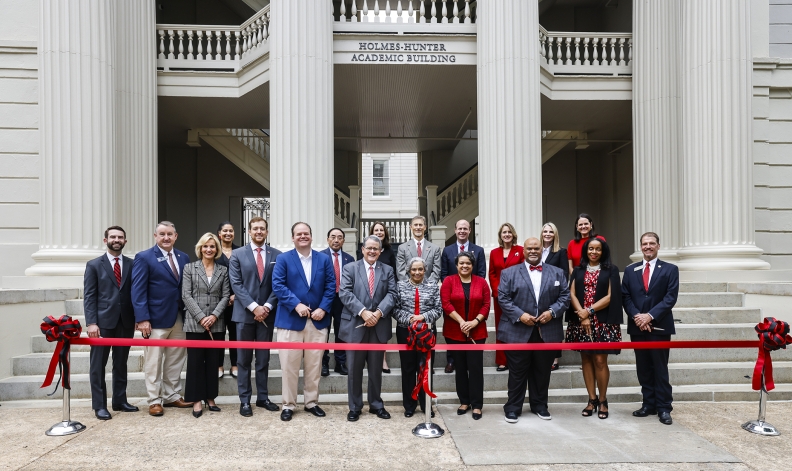 UGA dedicates renovated Holmes-Hunter Academic Building